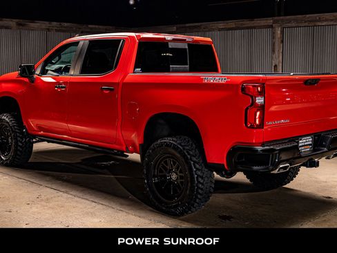 Used 2022 Chevrolet Silverado 1500 LT Trail Boss w/ LT Trail Boss Premium Package image 7