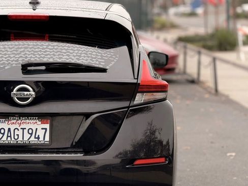 Used 2019 Nissan Leaf SL w/ SL Technology Package image 10