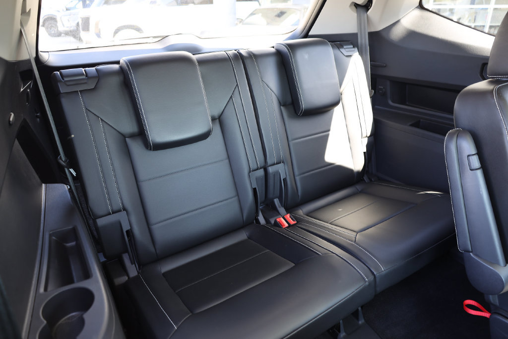 Used 2022 Volkswagen Atlas SEL AWD/4WD image 18