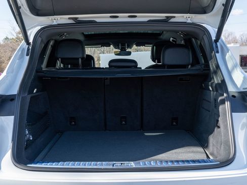 Certified 2023 Porsche Cayenne S image 16