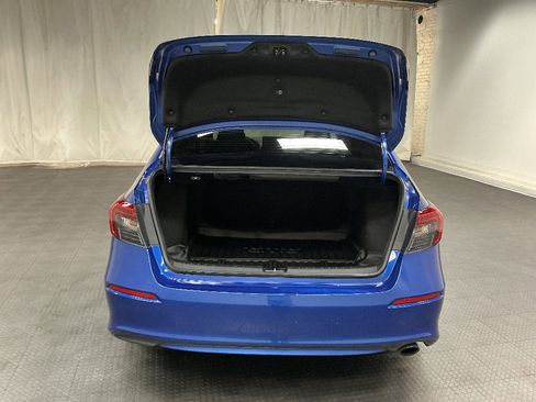 Used 2023 Honda Civic Sport image 25