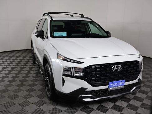 Used 2023 Hyundai Santa Fe XRT image 3