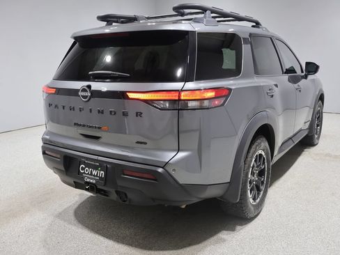 Used 2024 Nissan Pathfinder Rock Creek AWD/4WD image 2