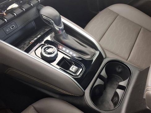 Used 2023 Chevrolet Colorado ZR2 w/ Desert Boss Special Edition image 12