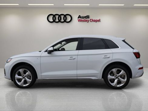 Used 2023 Audi Q5 2.0T Premium Plus AWD/4WD image 2