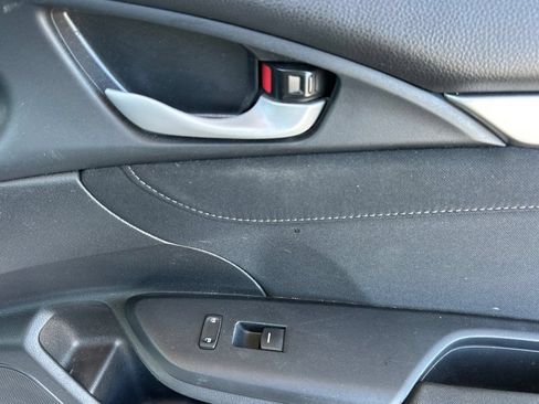 Used 2020 Honda Civic EX image 20