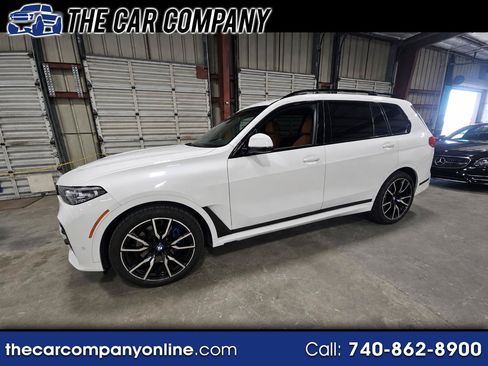 Used 2020 BMW X7 xDrive40i w/ M Sport Package AWD/4WD image 1