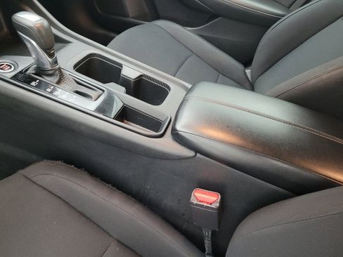 Used 2024 Nissan Sentra S FWD image 26