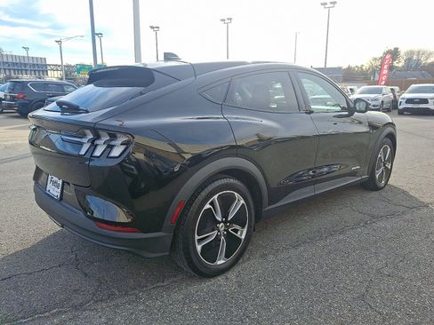 Used 2021 Ford Mustang Mach-E Select w/ Comfort/Appearance Package image 4