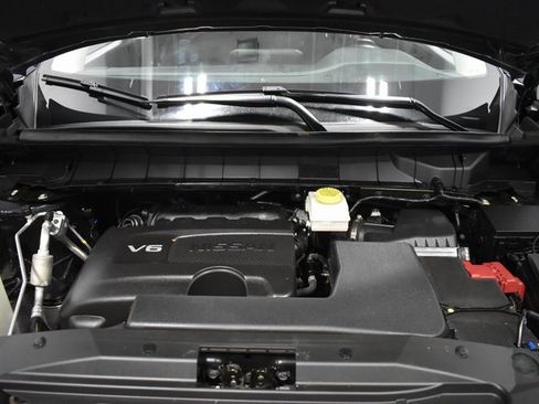 Used 2022 Nissan Pathfinder SL w/ Lighting Package (N92) image 36