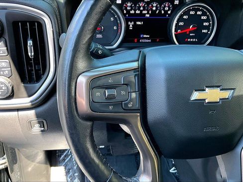 Used 2022 Chevrolet Silverado 1500 High Country AWD/4WD image 19