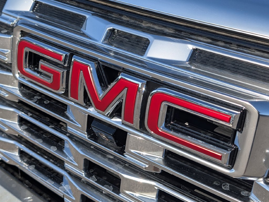 New 2027 GMC Terrain Denali w/ LPO, Floor Liner Package AWD/4WD image 33