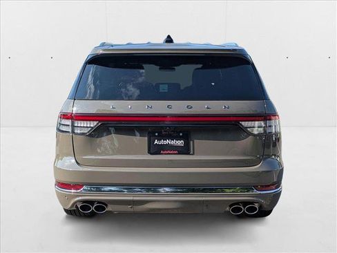 New 2025 Lincoln Aviator Black Label image 9