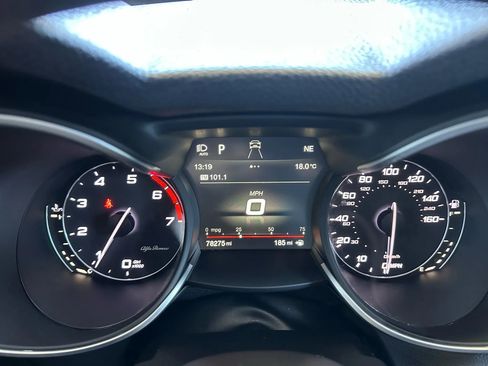 Used 2018 Alfa Romeo Stelvio Ti image 11