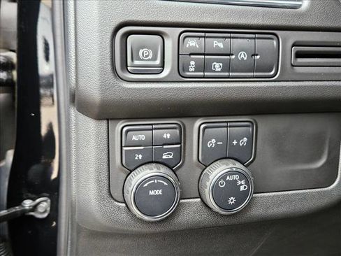 Used 2024 Chevrolet Tahoe RST w/ RST Performance Edition image 12