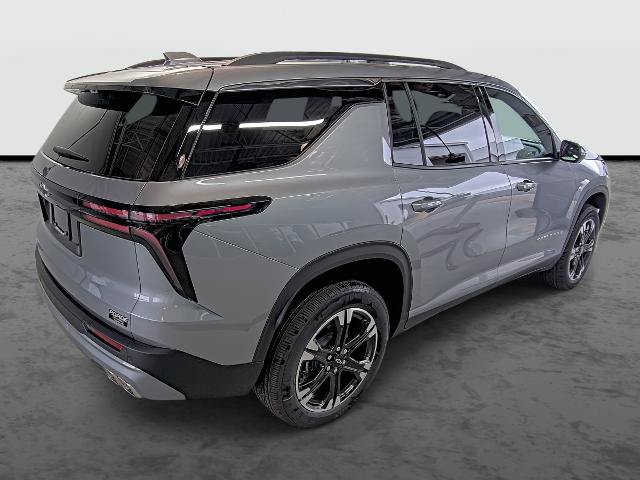 New 2027 Chevrolet Traverse LT w/ Sun and Wheel Package FWD image 14