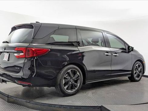 Used 2023 Honda Odyssey Elite image 8