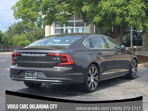 Certified 2023 Volvo S90 B6 Ultimate w/ Protection Package Premier AWD/4WD image 8