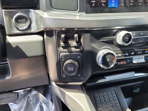 Used 2024 Ford F250 Lariat AWD/4WD image 27