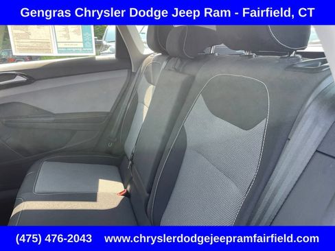 Used 2024 Volkswagen Taos S AWD/4WD image 36