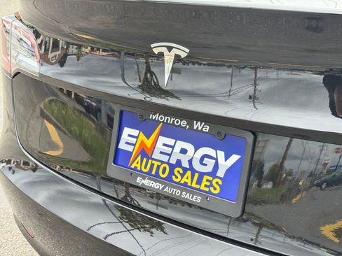 Used 2018 Tesla Model 3 Long Range RWD image 13