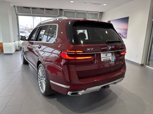 New 2026 BMW X7 xDrive40i image 6