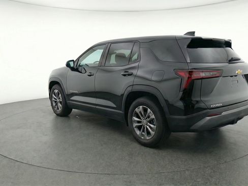 Used 2025 Chevrolet Equinox LT image 6