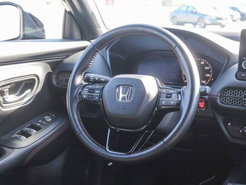 Certified 2025 Honda HR-V Sport image 16