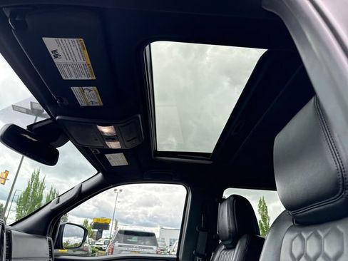 Used 2022 Nissan Frontier PRO-4X w/ Pro-4X Premium Package AWD/4WD image 27