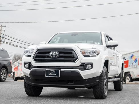 Used 2023 Toyota Tacoma SR5 image 6