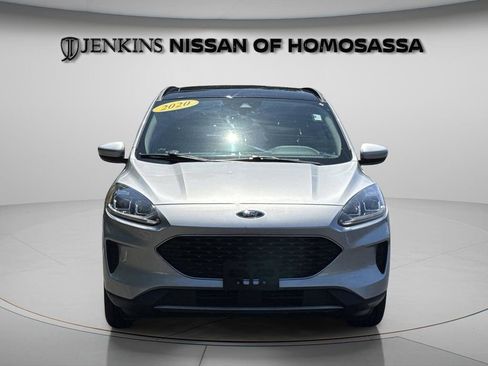 Used 2020 Ford Escape SE FWD image 14