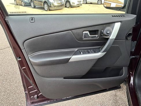 Used 2011 Ford Edge SE w/ 101A Rapid Spec Order Code FWD image 14