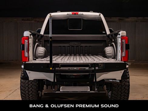 Used 2023 Ford F350 Limited w/ FX4 Off-Road Package image 8