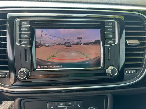 Used 2016 Volkswagen Beetle 1.8T SEL image 20