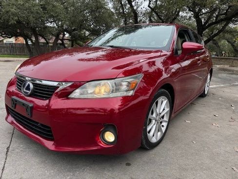 Used 2013 Lexus CT 200h image 3