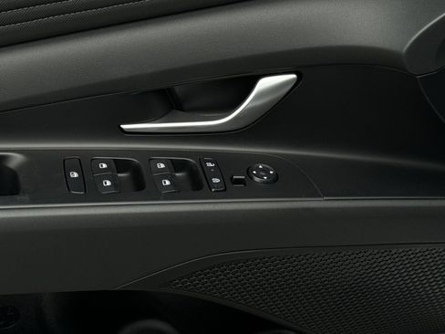 New 2026 Hyundai Elantra Limited FWD image 15