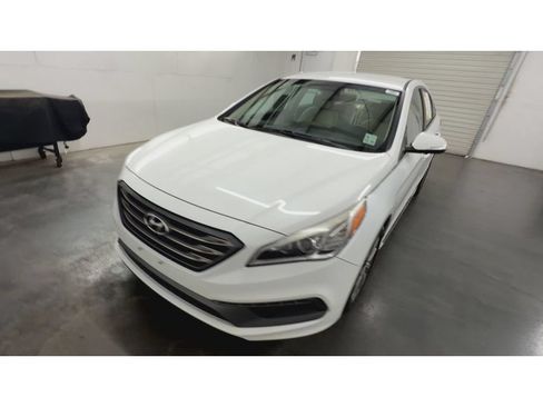 Used 2017 Hyundai Sonata Sport FWD image 4