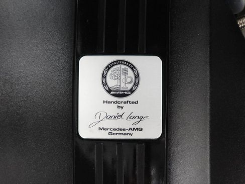 Used 2023 Mercedes-Benz SL 63 AMG 4MATIC w/ Driver Assistance Package image 39