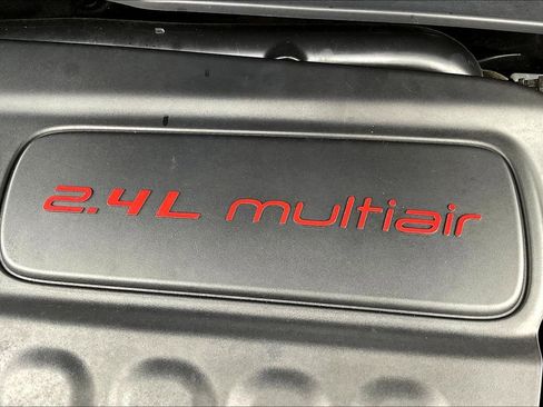 Used 2020 Jeep Compass Latitude image 30