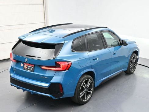 Used 2023 BMW X1 xDrive28i w/ M Sport Package AWD/4WD image 41