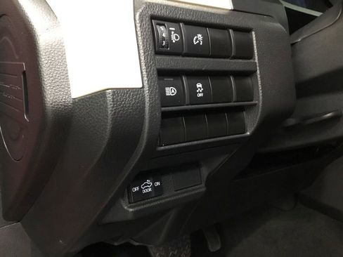 Used 2024 Toyota Tacoma TRD Off-Road AWD/4WD image 8