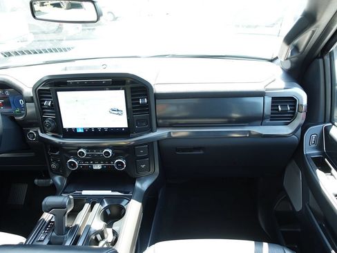 Used 2024 Ford F150 Lariat AWD/4WD image 43