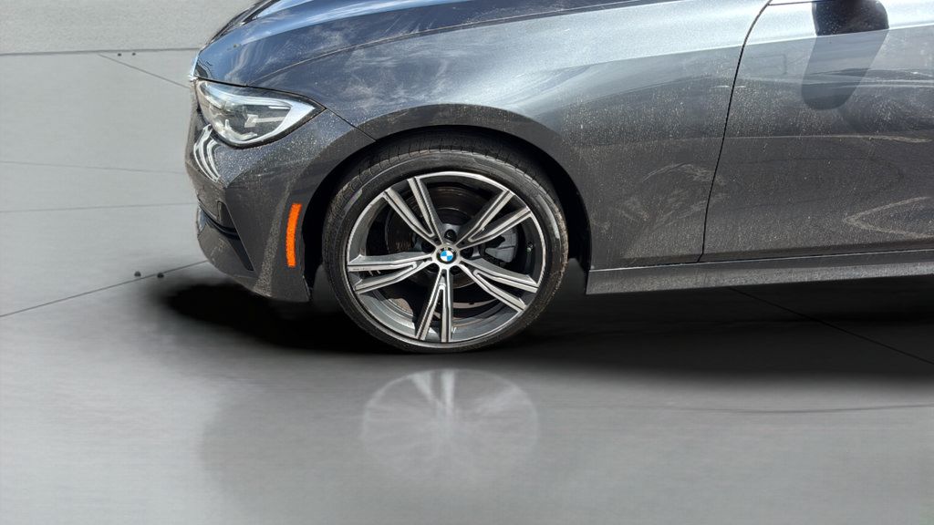 Used 2022 BMW 330i Sedan w/ Convenience Package RWD image 36