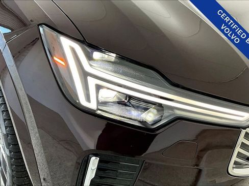 Used 2025 Volvo XC90 T8 Ultra image 39