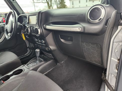 Used 2014 Jeep Wrangler Unlimited Sahara w/ Max Tow Package image 38