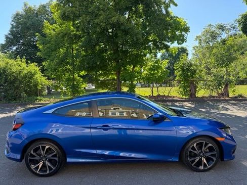 Used 2019 Honda Civic Sport image 4