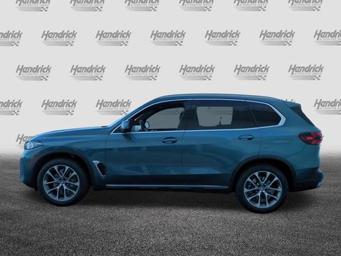 Used 2026 BMW X5 sDrive40i image 7