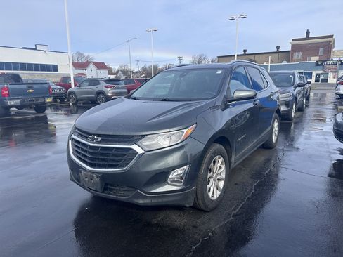 Used 2020 Chevrolet Equinox LT image 3