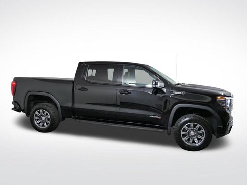 Used 2024 GMC Sierra 1500 AT4 w/ Technology Package AWD/4WD image 2