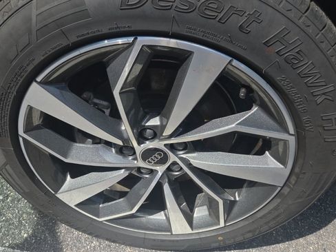 Used 2024 Audi Q5 2.0T Premium Plus image 19